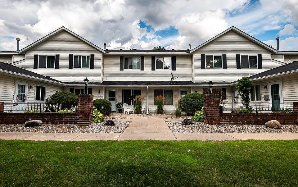 1st image of 1637 Helmo Ave N #44