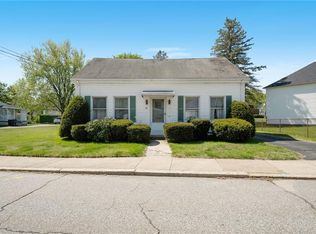 48 Huntington Ave, Woonsocket, RI 02895