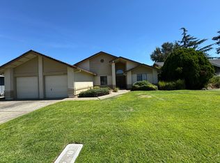 1042 Awani Dr, Lodi, CA 95240