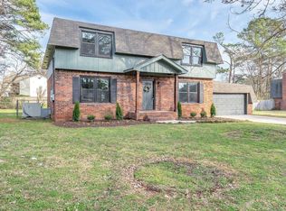 1925 Edenton Dr SW, Huntsville, AL 35803