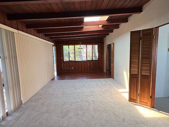 2nd image of 3043 Union St #3051