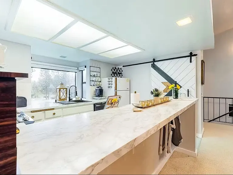 384 Joaquin Rd #26 — Photo 7