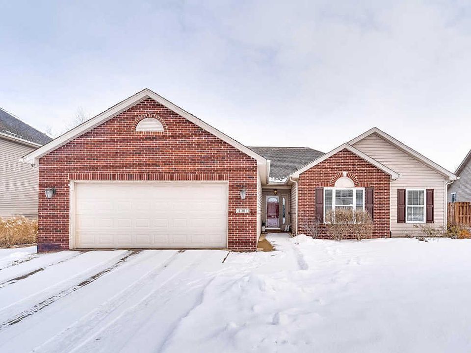 1st image of 4001 Regal Valley Dr