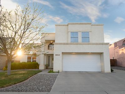 9315 Joe Montoya Pl NW, Albuquerque, NM, 87114