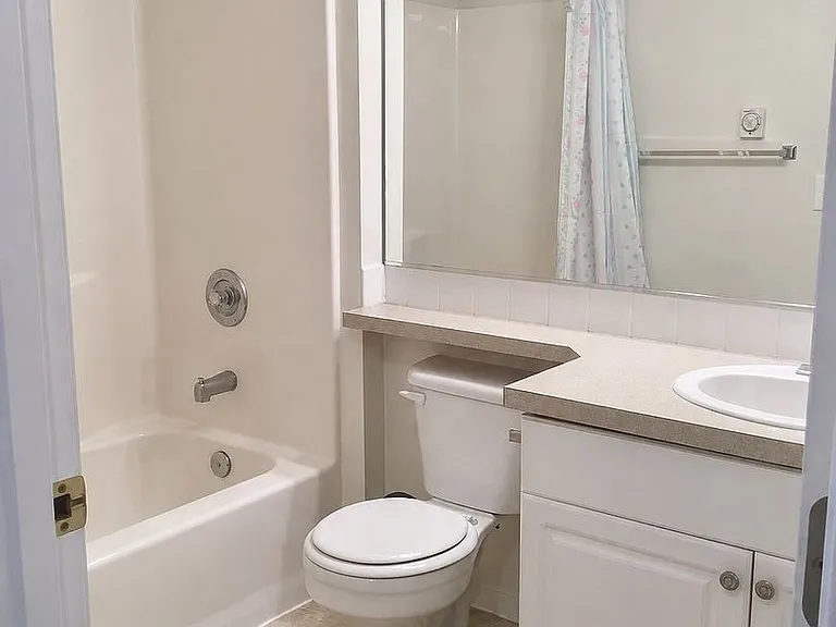5009 Freeport Ln #A — Photo 28