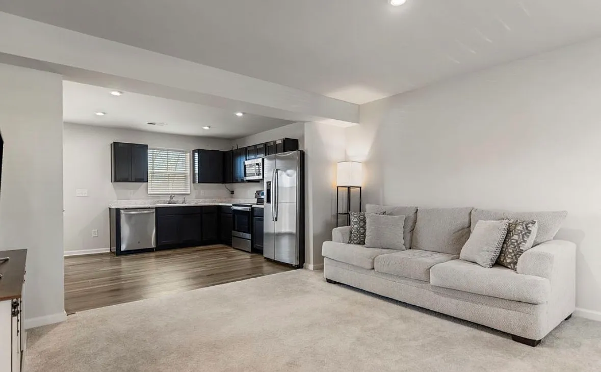 325 Cinerea Way — Photo 4