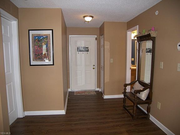 2nd image of 220 Fox Hollow Dr APT 309