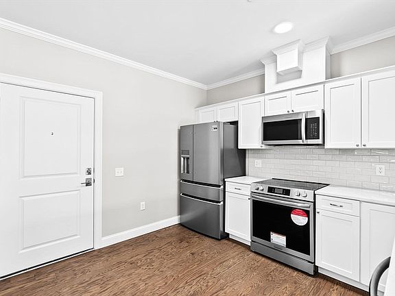 5th image of 485 Blue Hills Pkwy #31