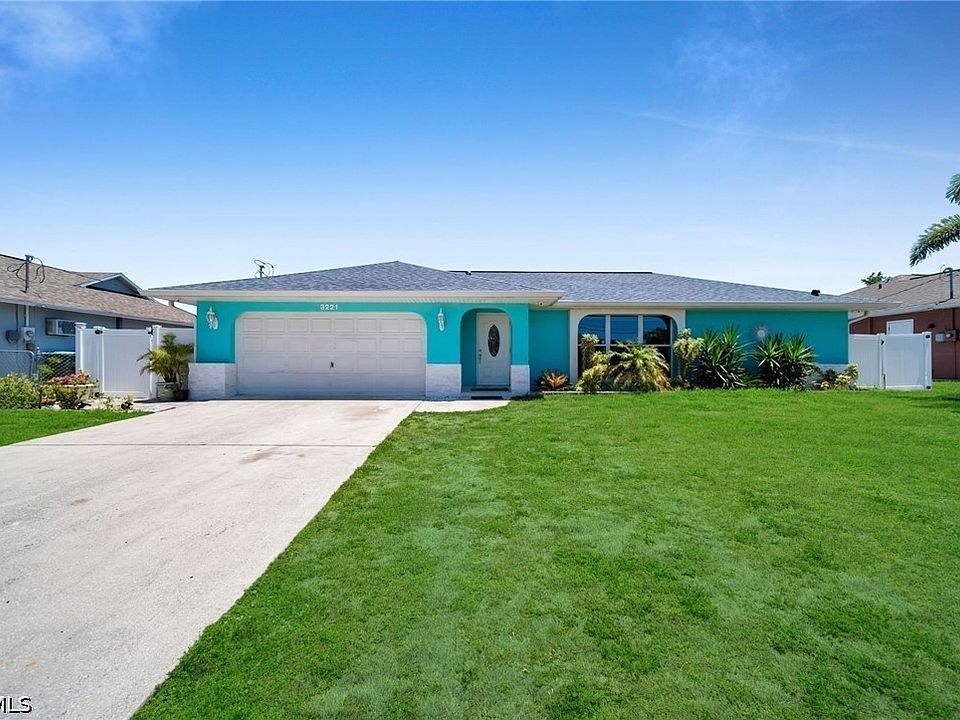 1st image of 3221 SW 11th Pl