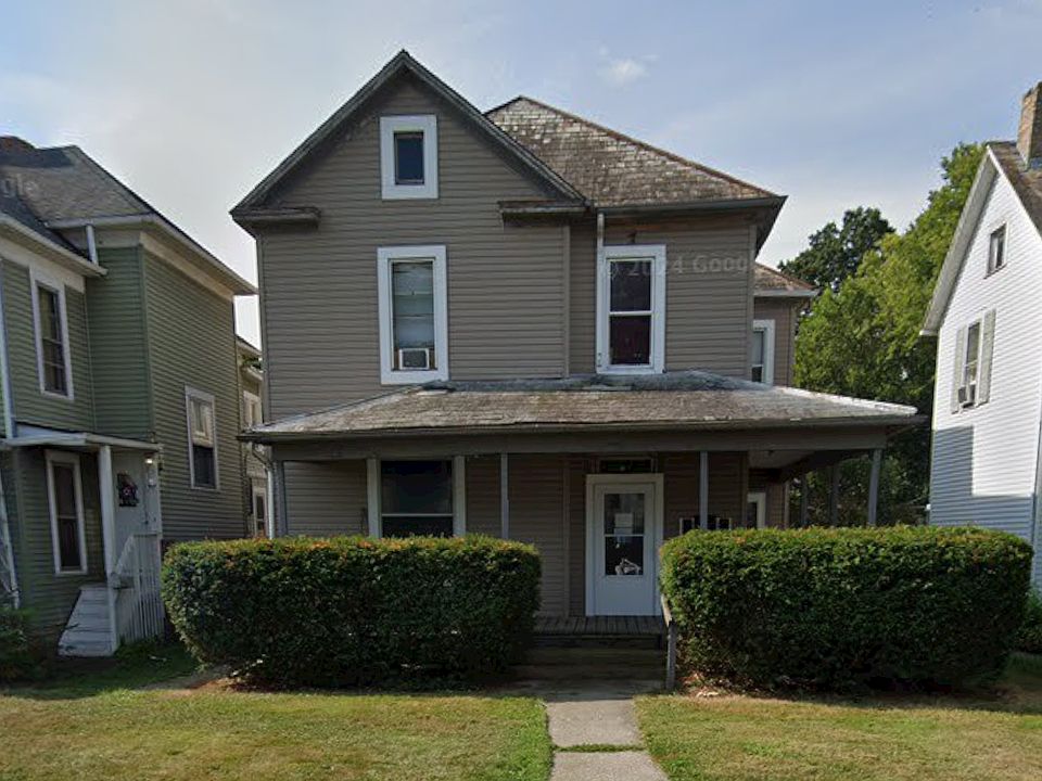 1st image of 228 E 6th Ave APT 3