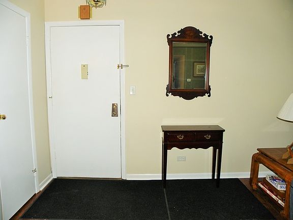 2nd image of 4710 W Euclid Ave #2C