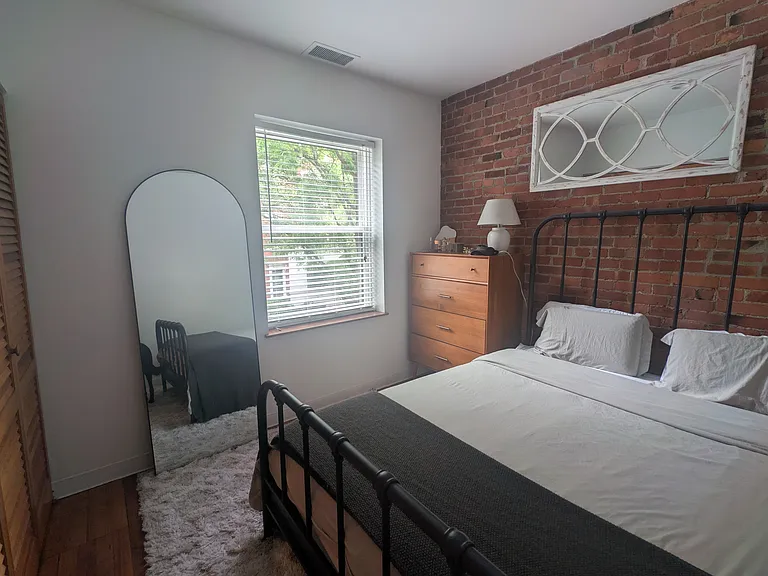 111 Gainsborough St #22A — Photo 17
