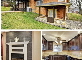 2206 High Pine Dr, Louisville, KY 40214