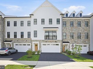 710 Walkers Mill Ln #B006, Wilmington, DE 19807