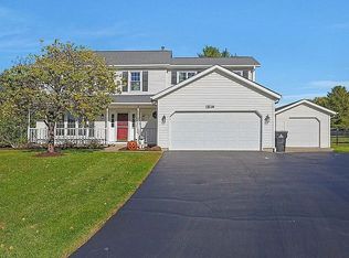 1514 Seville Ct, Johnsburg, IL 60051