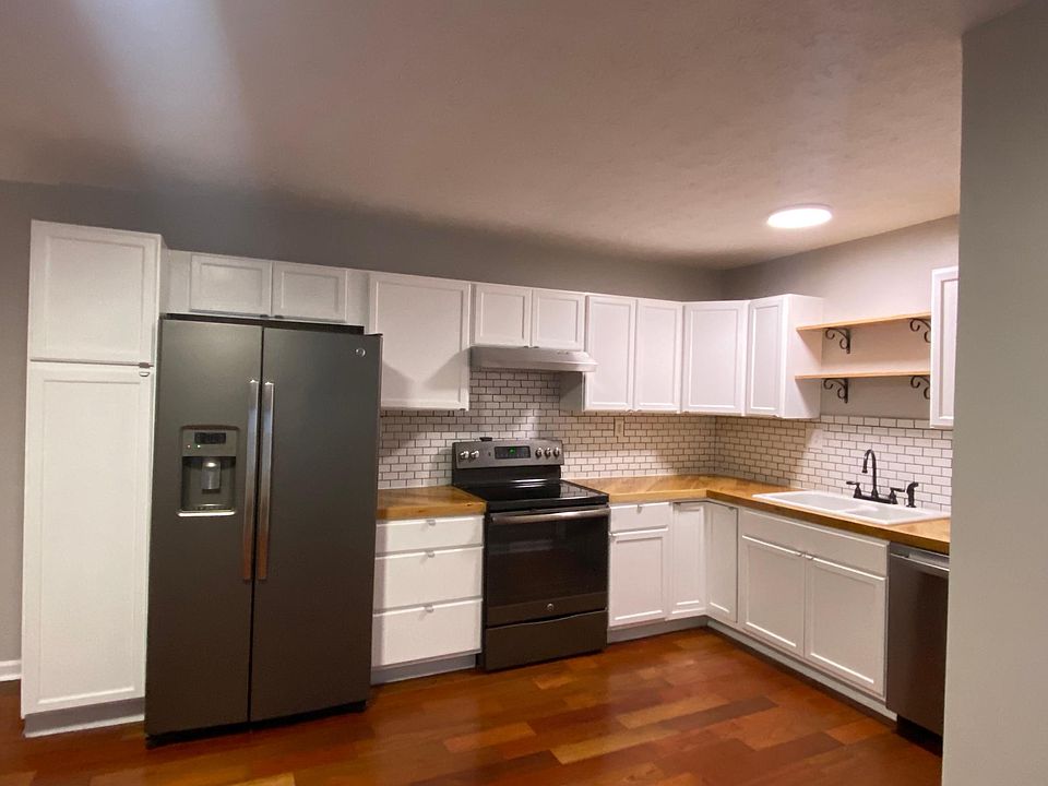 1st image of 427 Klotter Ave #B