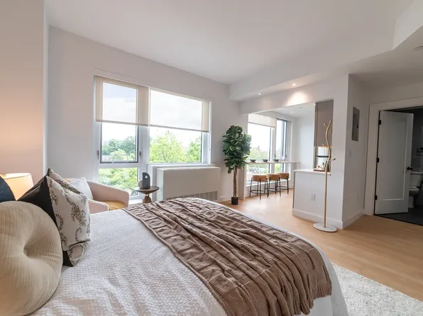 3745 Riverdale Ave, Bronx, NY