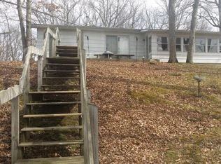 14764 N South Shore Dr, Effingham, IL 62401