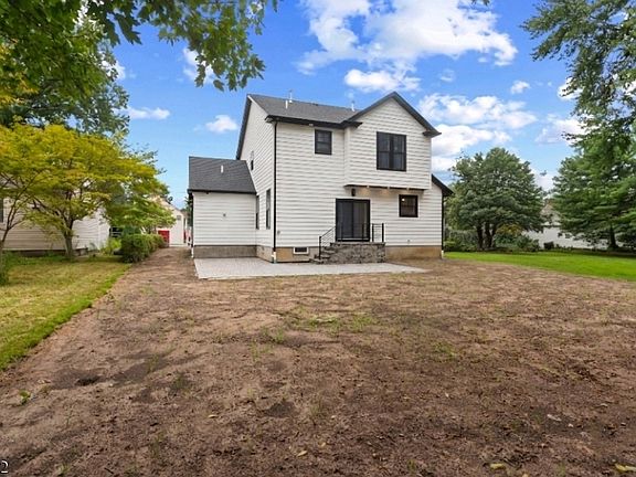 5th image of 41 Lefke Ln