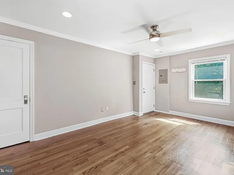 7300 Flower Ave #3 — Photo 6