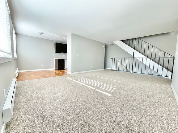 4th image of 1100 N 92nd St #3