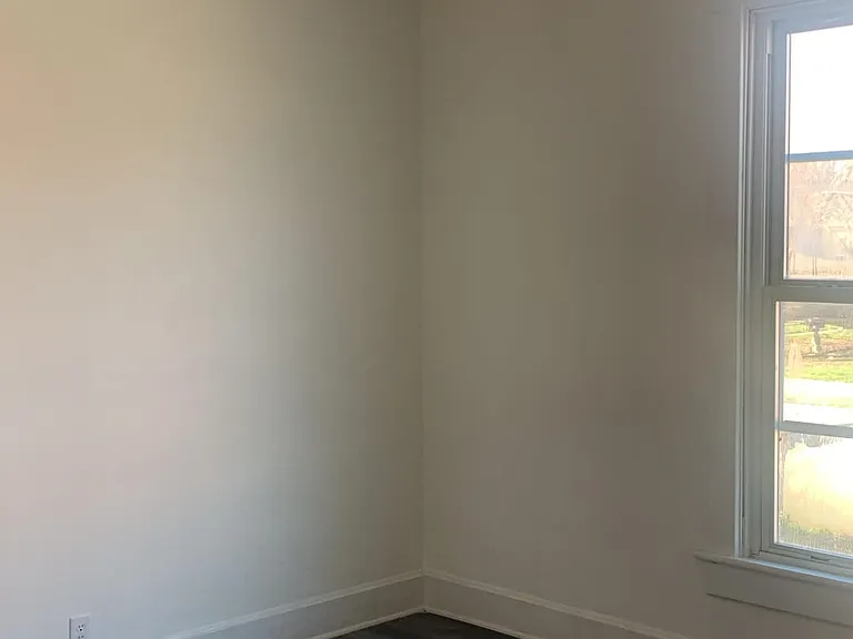 1337 Barth Ave — Photo 3