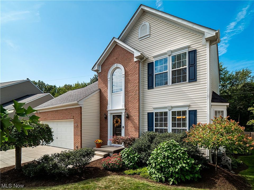 1st image of 5806 Rosemont Way