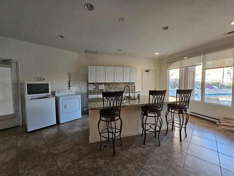 45245 Seeley Dr #18D — Photo 32