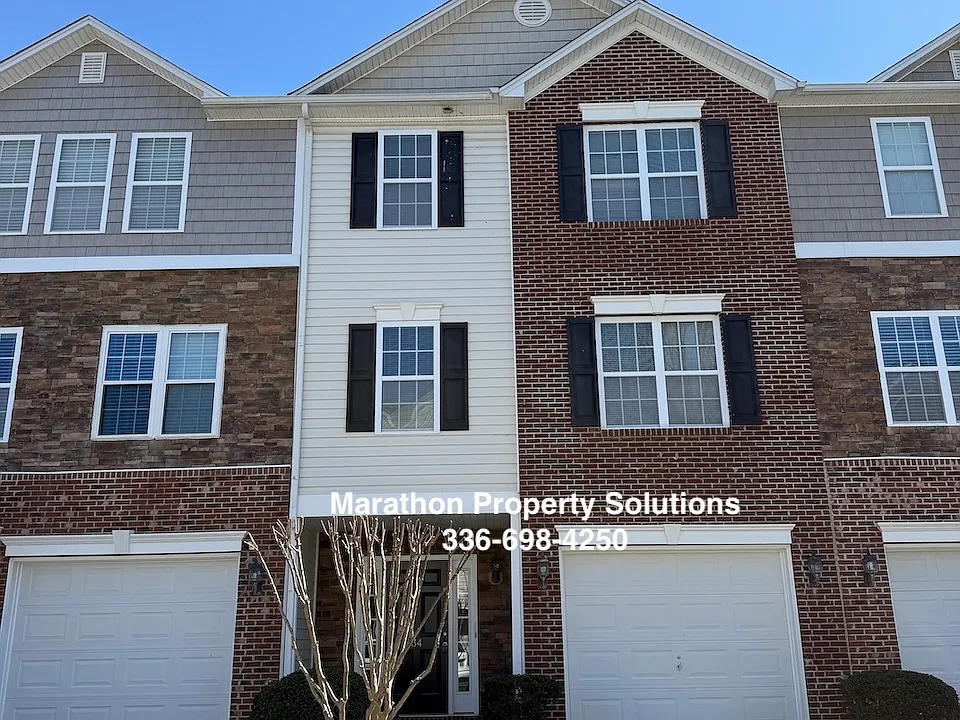 34 Ackland Dr