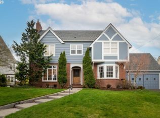 2244 NE Alameda St, Portland, OR 97212