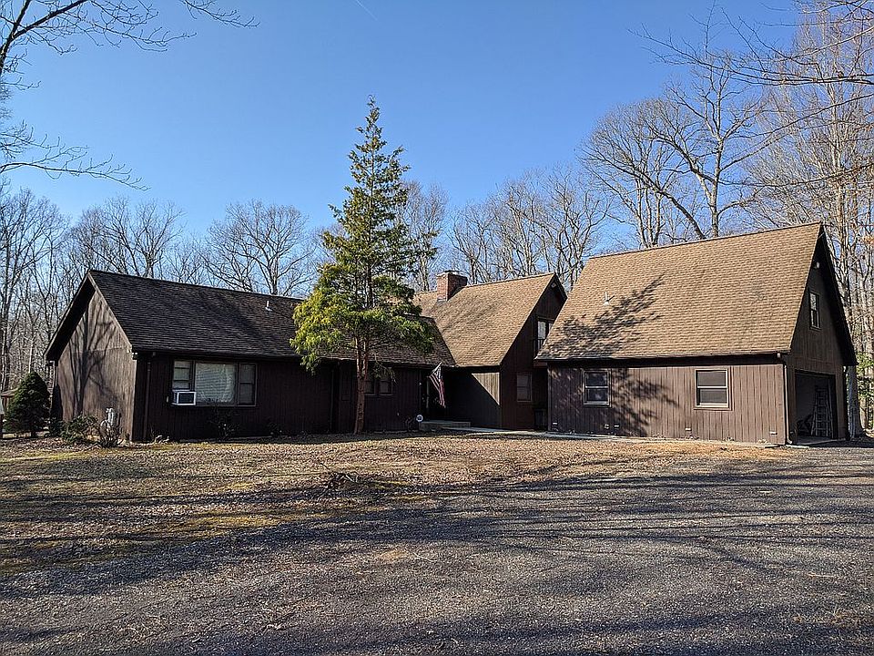1st image of 7045 Doncaster Ct