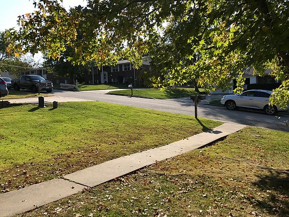 3rd image of 314 Thomas Dr