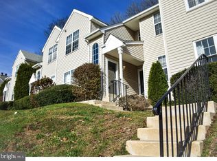 387 Derry Dr, Aston, PA 19014