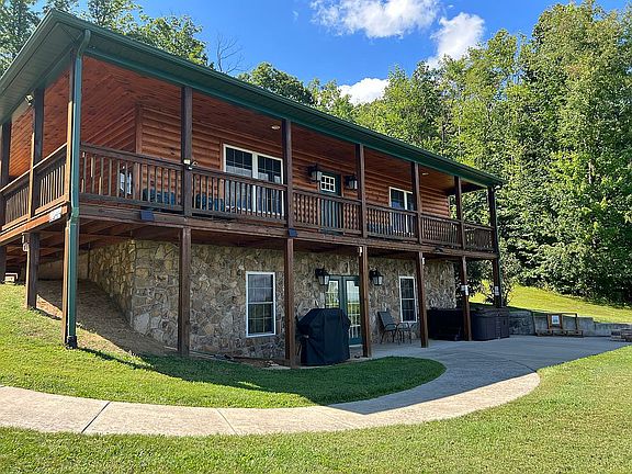 The Black Bear Lodge