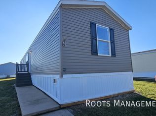 106 Elm Tree #106, Flint, MI 48504