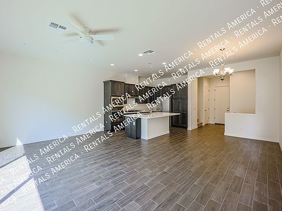 2nd image of 7441 E Via De Luna Dr