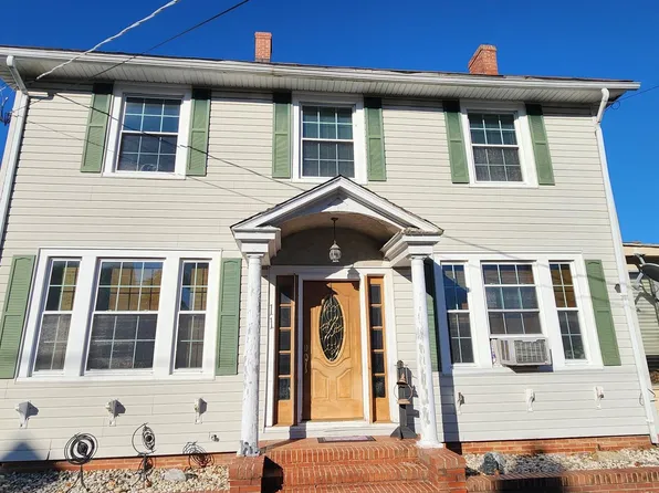 11 W David St, Frederica, DE 19946