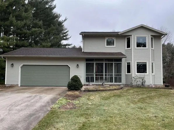 E10471 Pine Circle, Prairie Du Sac, WI 53578