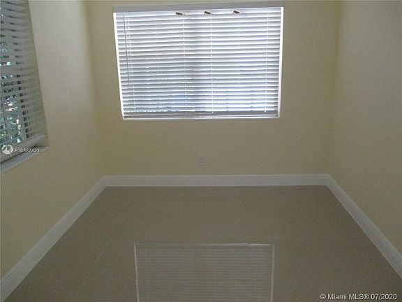 2nd image of 2122 Plunkett Ct