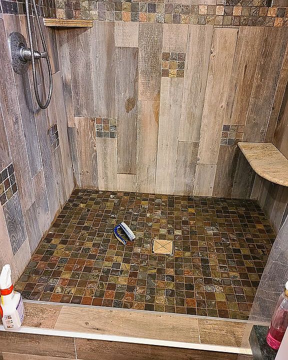 Master shower ?? 