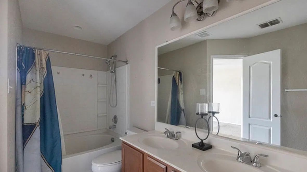 1118 Sundance Fort — Photo 2