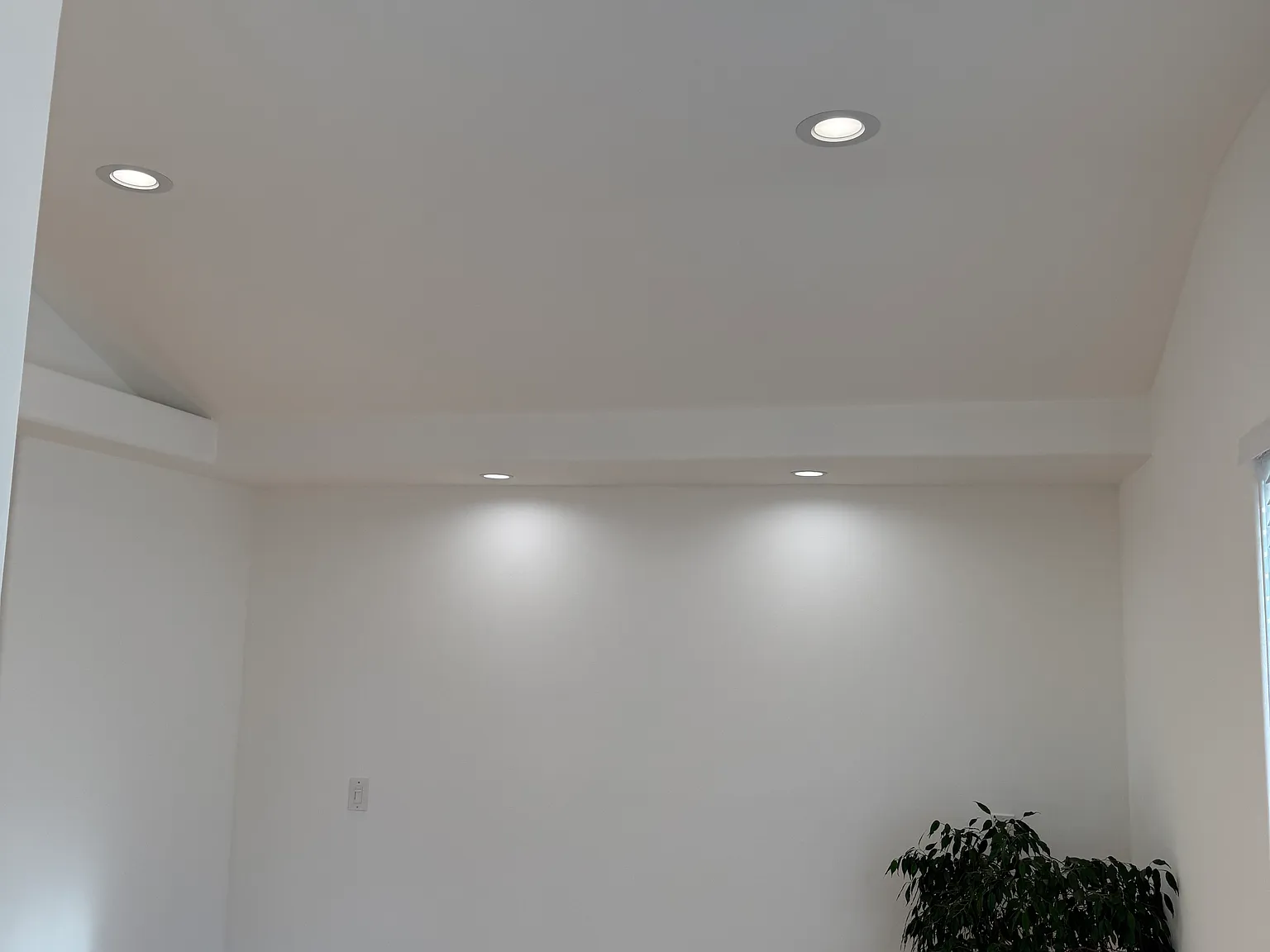 5370 Joseph Ln — Photo 4