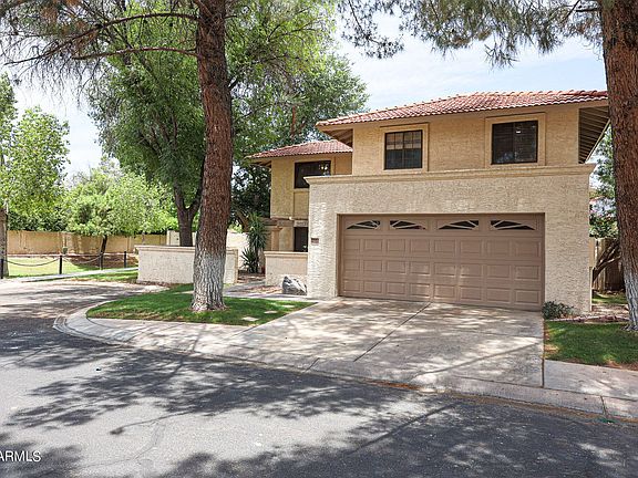 4th image of 360 E Pinon Way