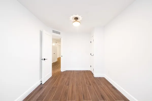 Rented by Joel Scharf, LREB | media 28