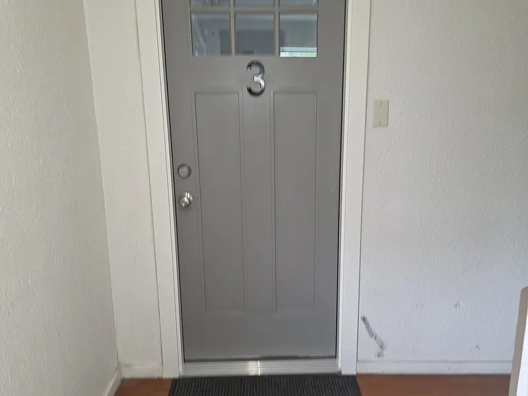8463 Howard Dr #3 — Photo 5
