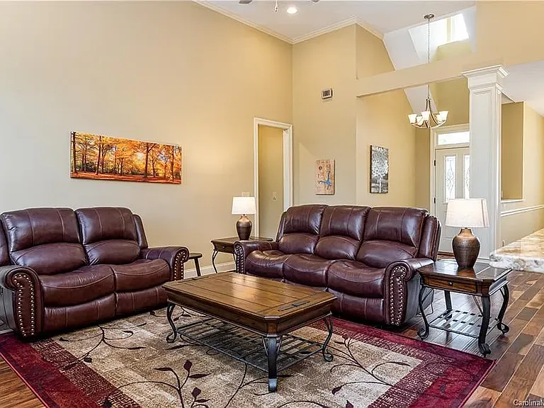735 Bills Mountain Trl — Photo 10