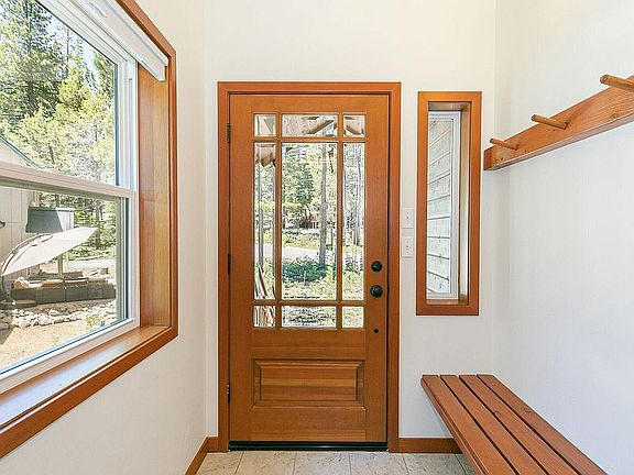 2nd image of 455 Grouse Dr
