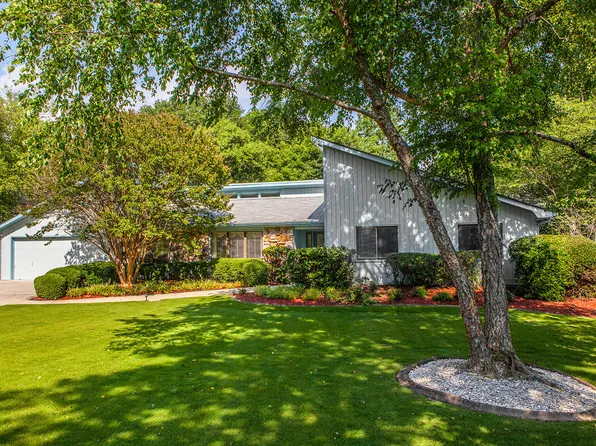 600 Creekwood Dr, Marietta, GA 30068