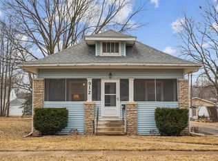 912 Denver St, Waterloo, IA 50702