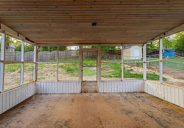111 Canebrake Dr — Photo 25
